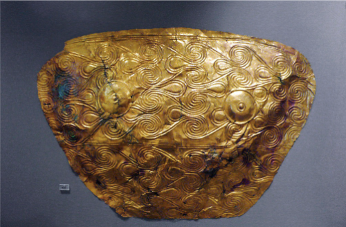 <p>Mycenean Armor in Hittitte art</p><p><span style="background-color: transparent; font-family: "EB Garamond", serif;"><span>confirms the thesis of Schliemann of archaeological connections from greeks of mycenae and experience of the greeks of the cultures in charge of the area of Troy (Hittitte)</span></span></p>