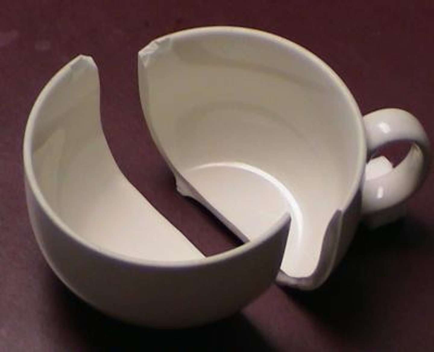 <p>to break</p>