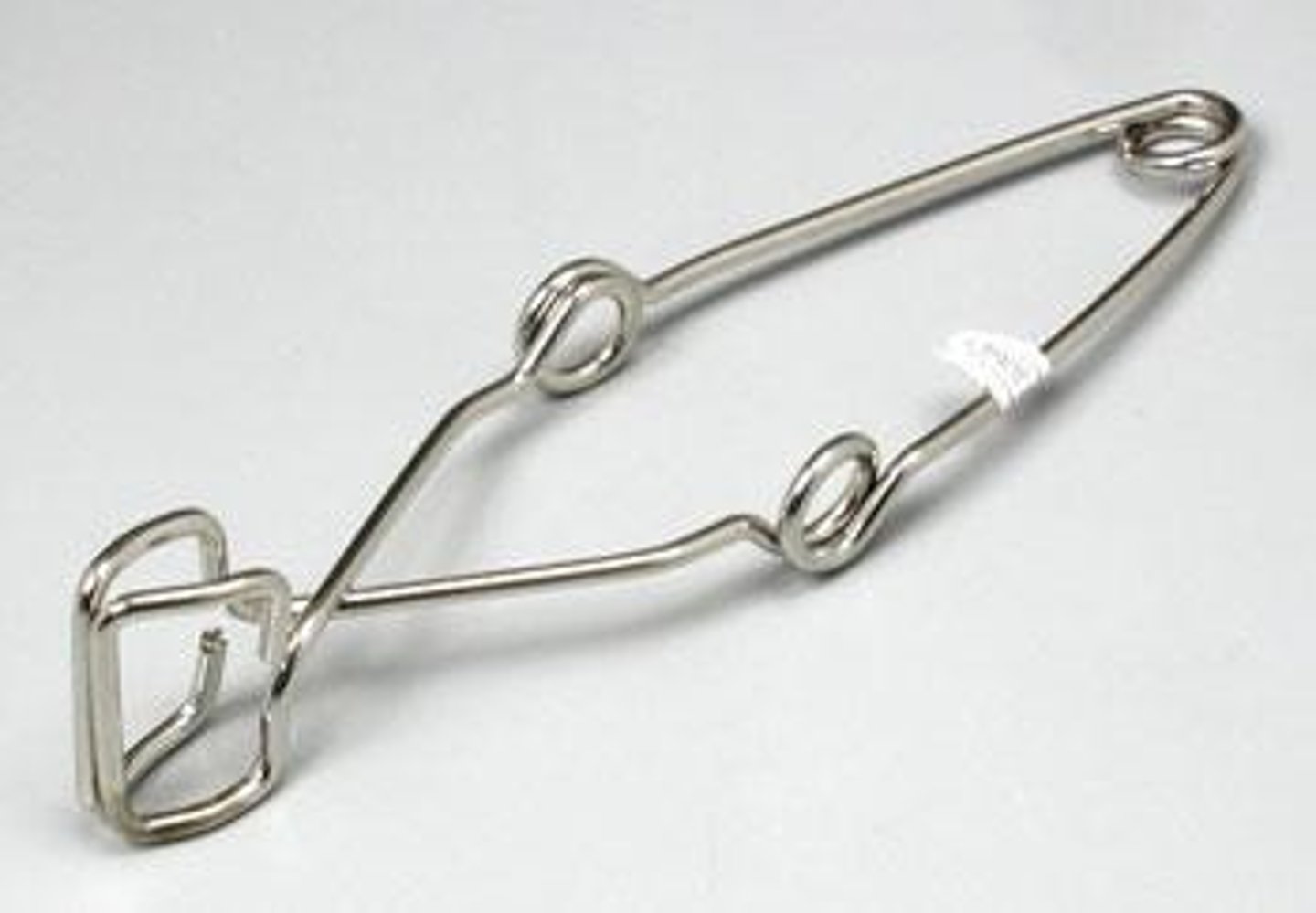 <p>Test tube tongs</p>