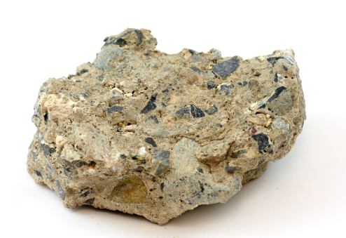<p>-clastic </p><p>-subangular </p><p>-gravel, grain &gt;2mm </p><p>-poorly sorted </p><p>-high energy alluvial fan </p>