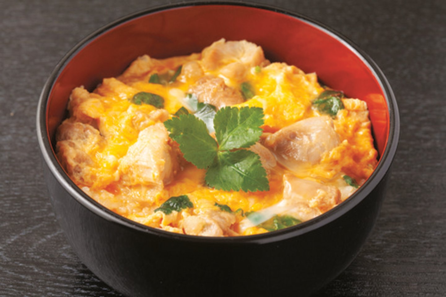 <p>chicken and egg on rice</p>