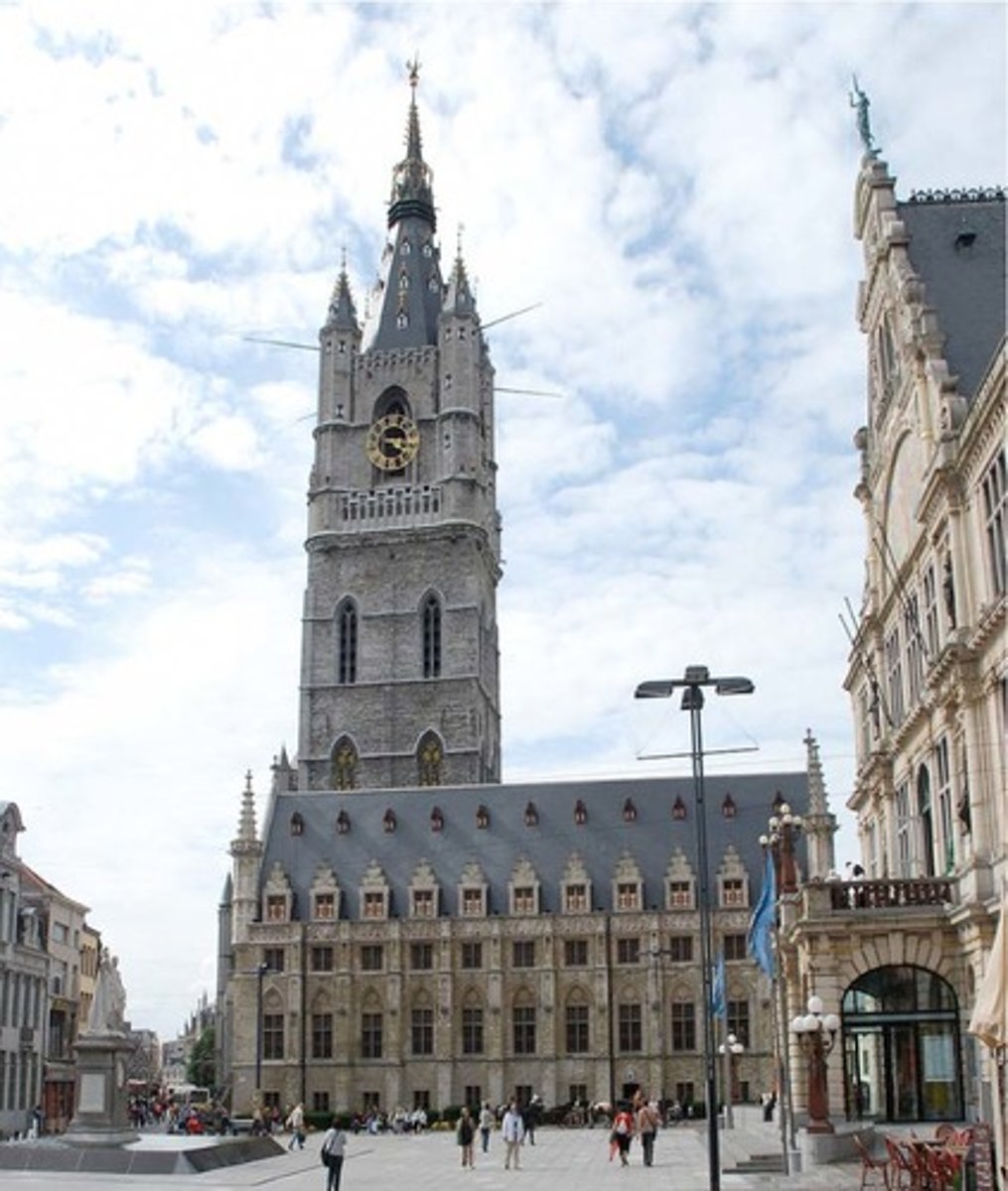 <p>Belfort van Gent</p>