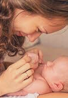<ul><li><p>Thinner</p></li><li><p>Loses heat more readily</p></li><li><p>Contains more water</p></li><li><p>Bacteria can access more easily</p></li><li><p>Infants are less pigmented, placing them at risk of skin damage from UV radiation.</p></li></ul><p></p>