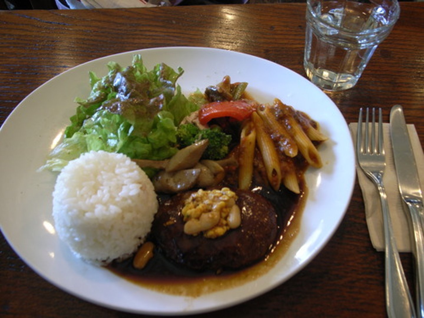 <p>a meal</p>