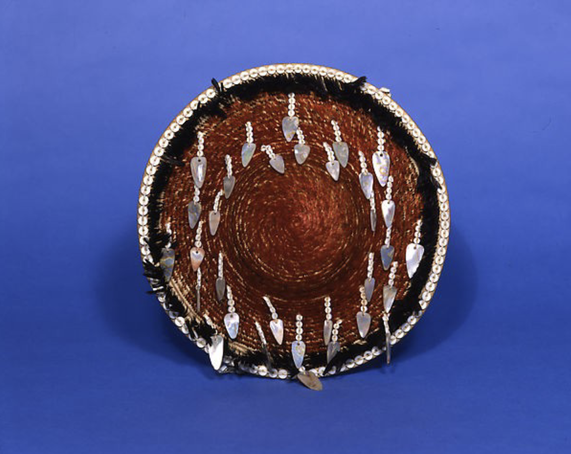 <p><span><span>Feathered basket</span></span></p>