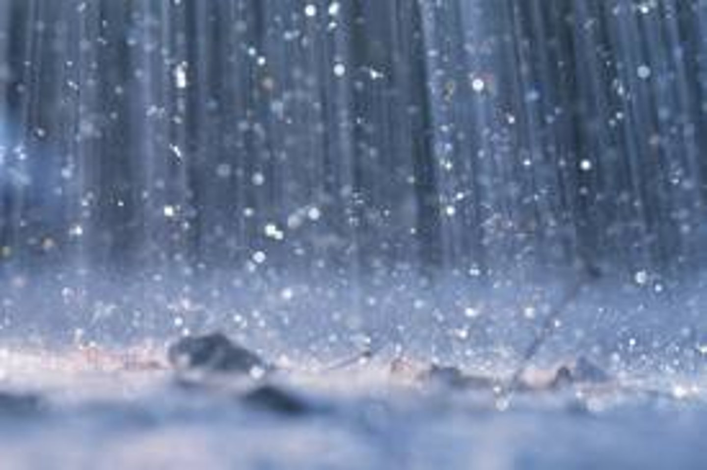 <p>It's raining</p>