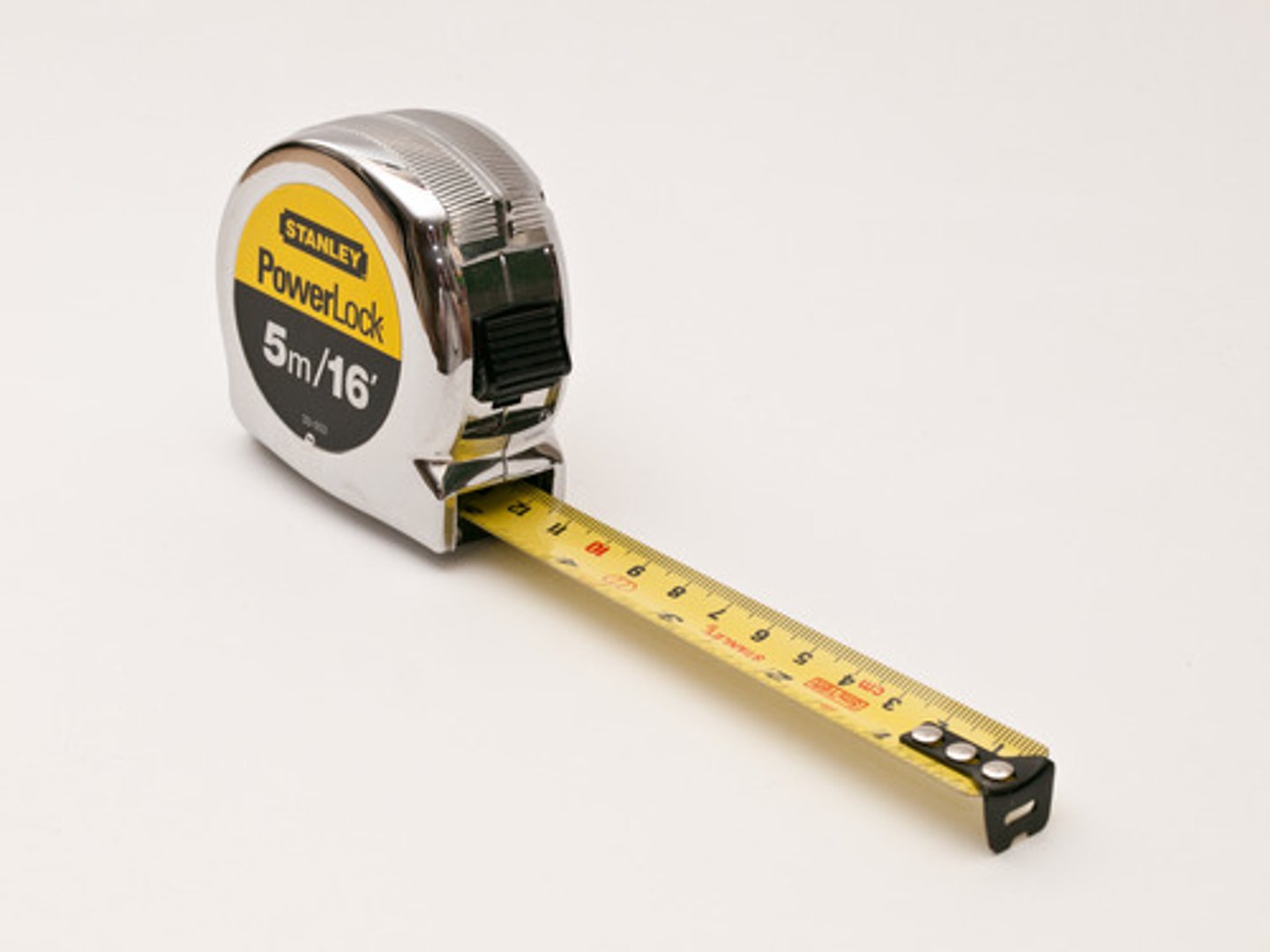 <p>to find the exact size, amount, speed or rate of something</p><p>(đo lường)</p>
