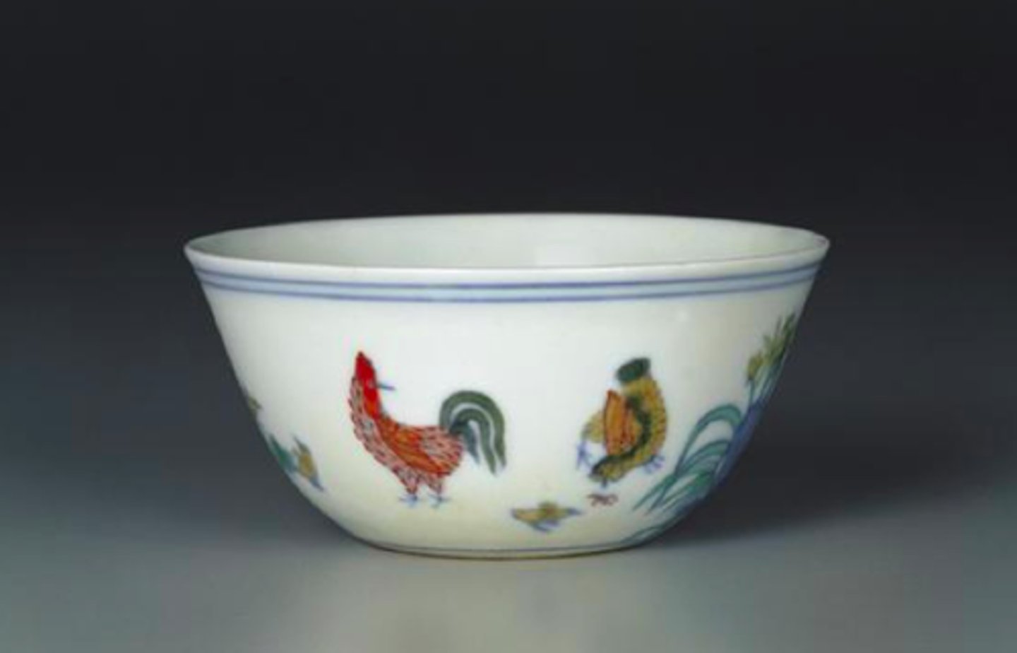 <p>clay, melter, binder, colorant {tinted clay} - matt finish (doesn't have glass)</p>