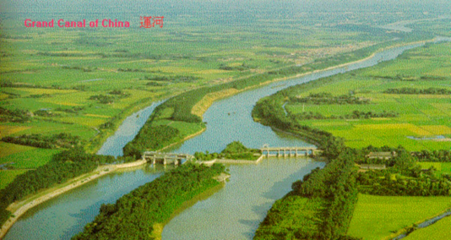 <p>designed to link the original centers of Chinese civilization on the north China plain with the Yangtze river basin to the south; nearly 1200 miles long.</p>