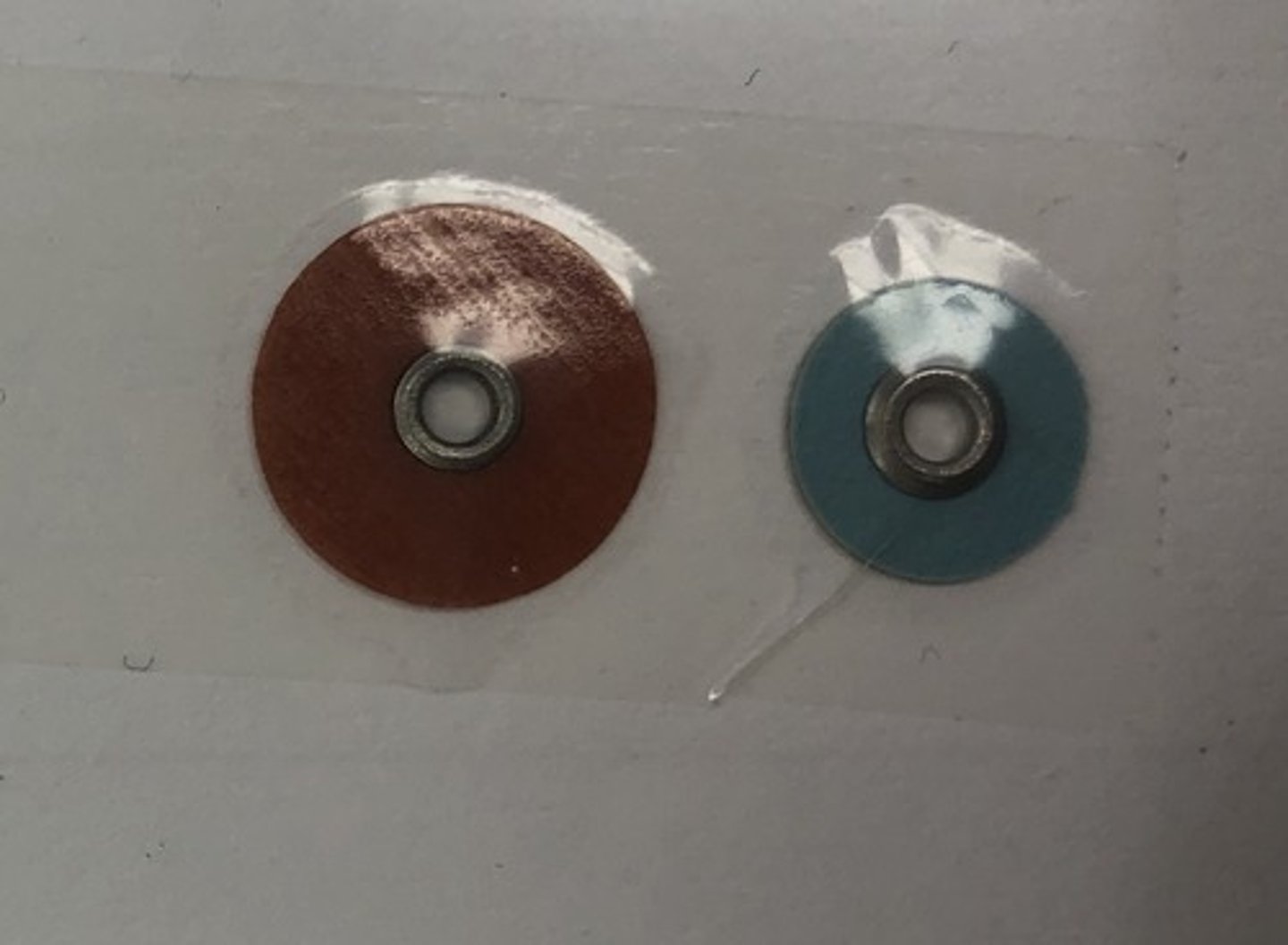<p>polishes composite</p>