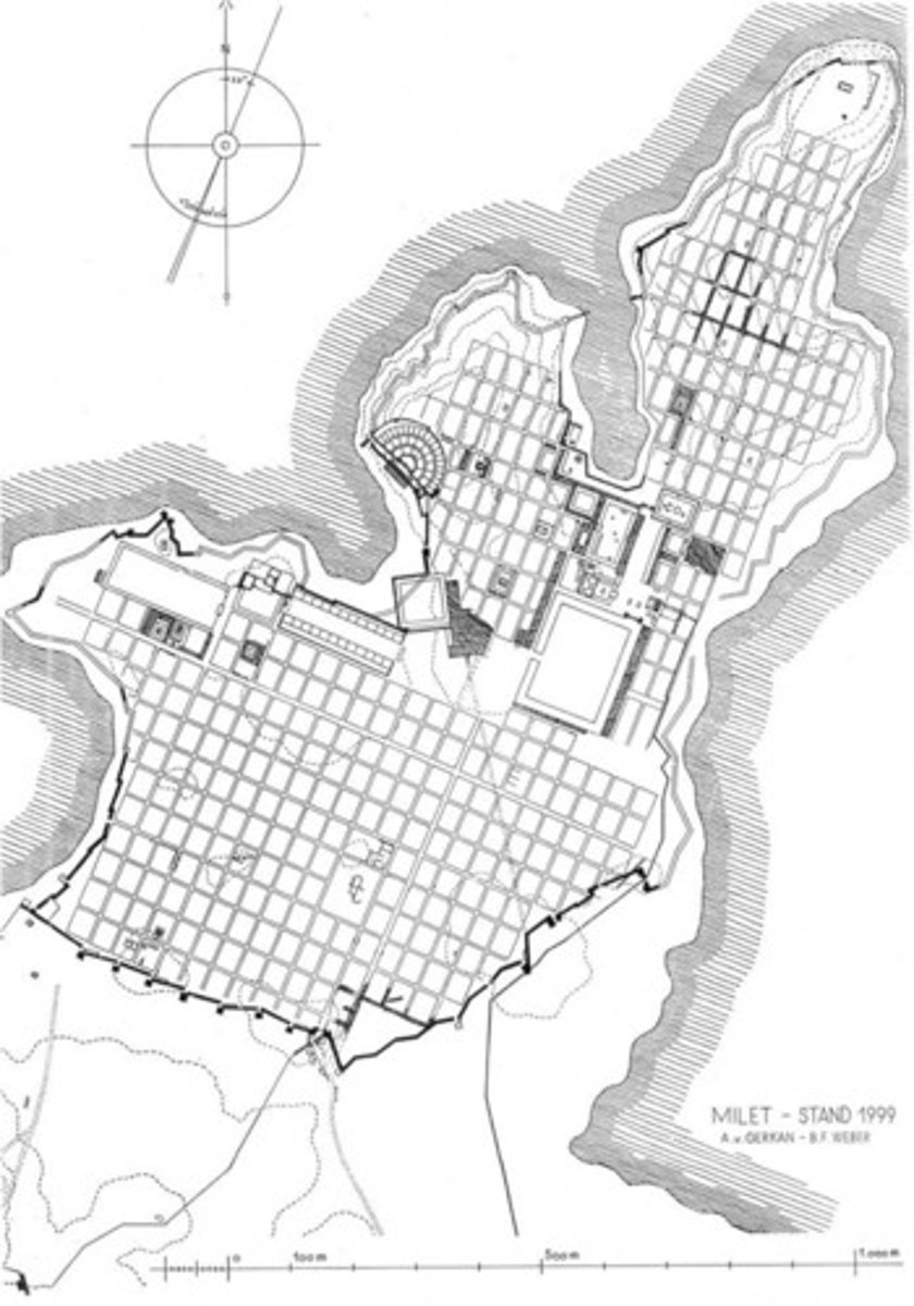 <p>A rectilinear town layout in which blocks of dwellings are divided up by narrow side streets linked together by wider main roads, developed by the Ionian Hippodamus of Miletus in the 5th century BC.</p>