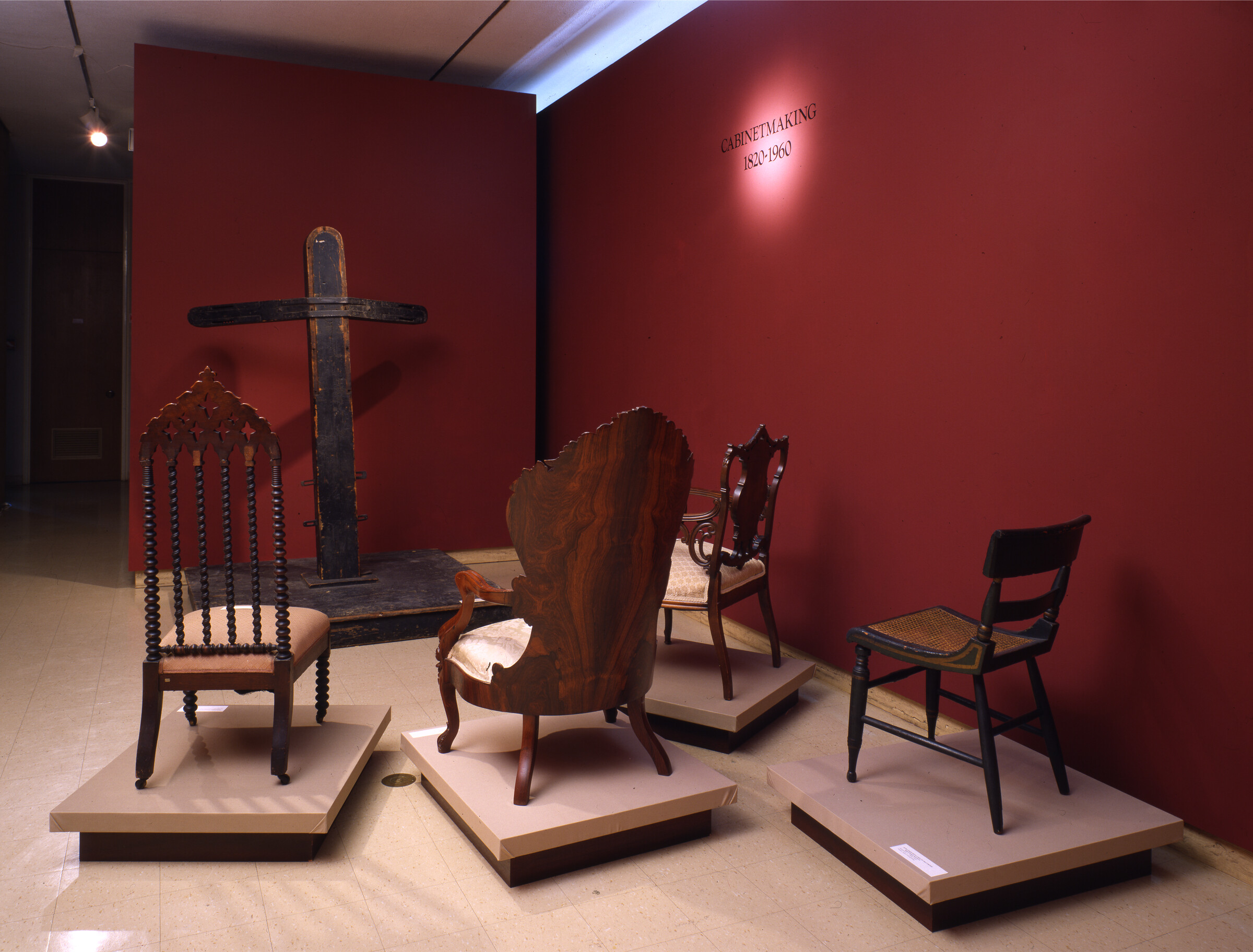 <p>Fred Wilson - Mining the Museum </p>