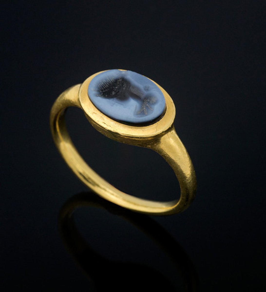 <p>ring</p>