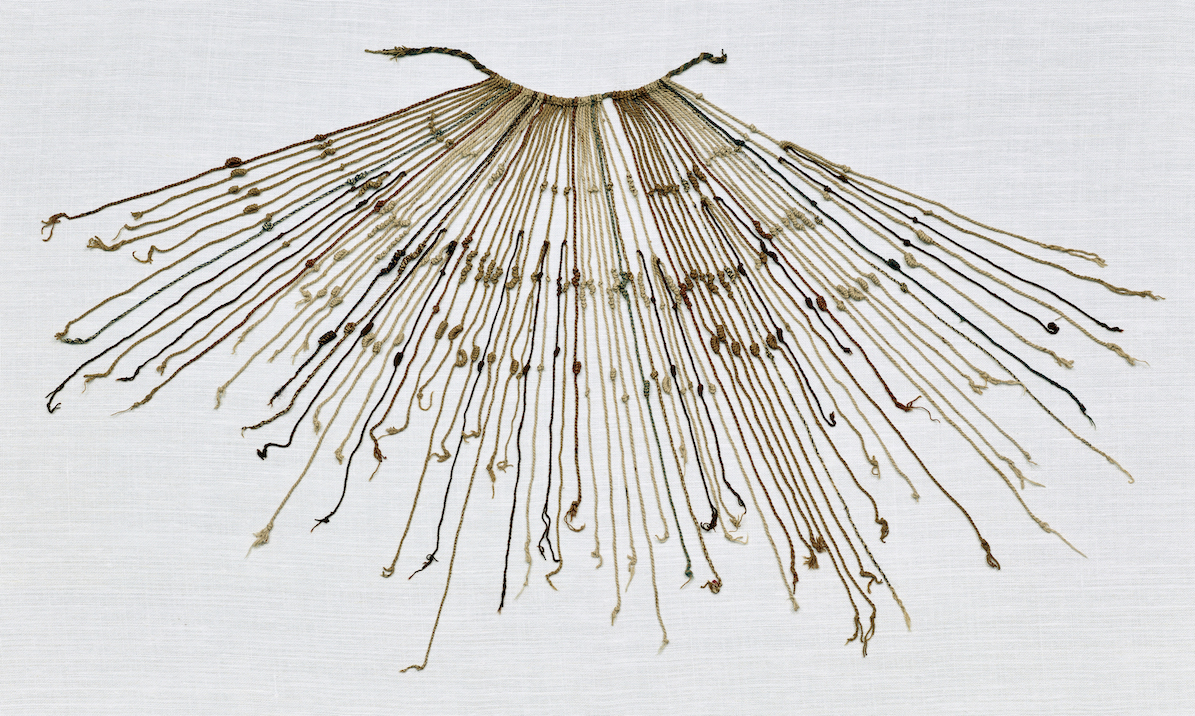 <p>Khipu/Quipu</p>