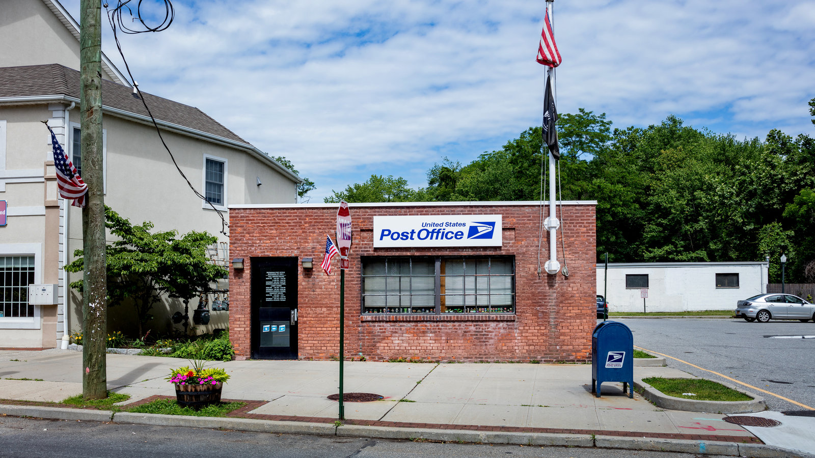 <p>post office </p>