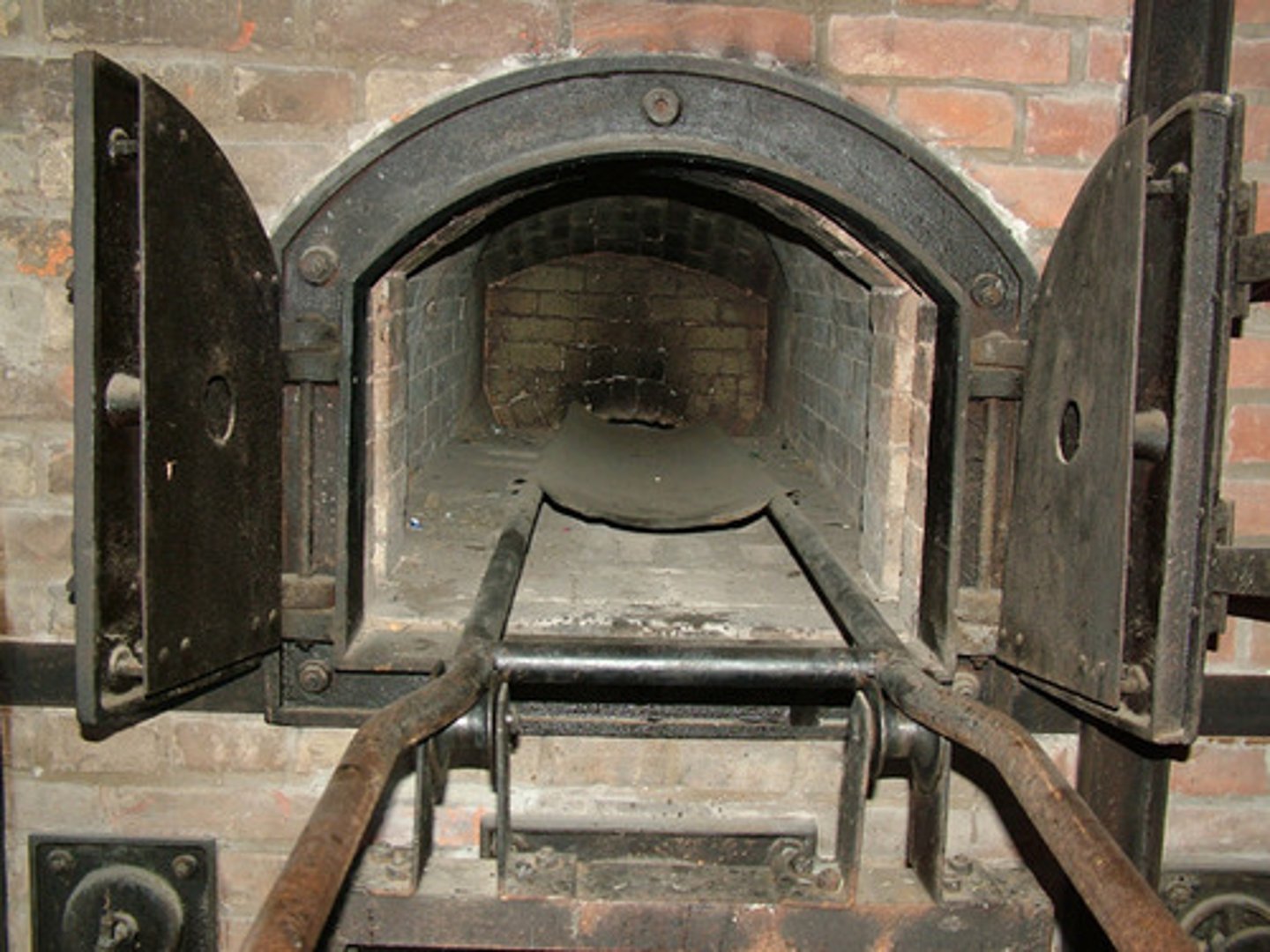 <p>Furnaces where human bodies were burned</p>