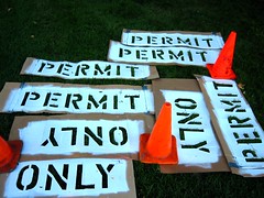 <p>to permit, allow</p>